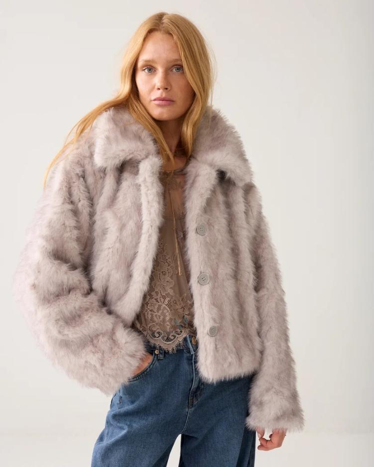 Jacket soft faux fur creme